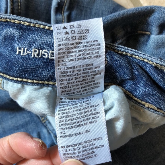 American Eagle Jeans - Picture 4 of 9